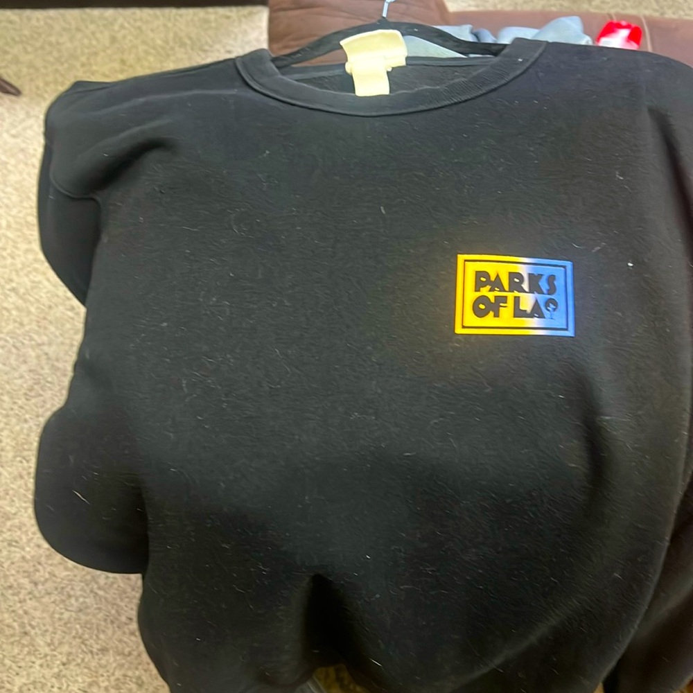 Large long sleeve crew neck H and M